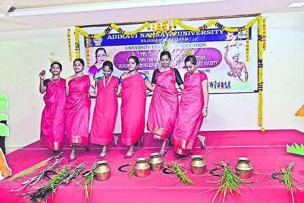గిరిజన విజ్ఞాన పరిరక్షణ అవసరం 1