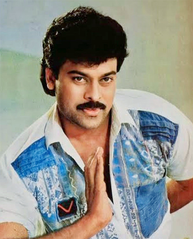 Chiranjeevi Birthday Viral Photos Gose20