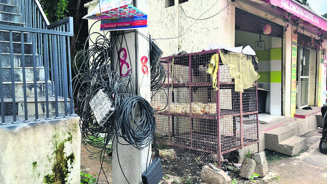 మృత్యుపాశాలు..1