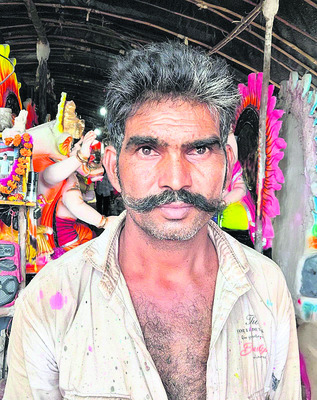 బవారి నుంచి వచ్చాం
1