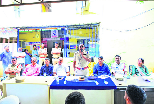 శాంతిభద్రతలకు విఘాతం కలిగించొద్దు 1