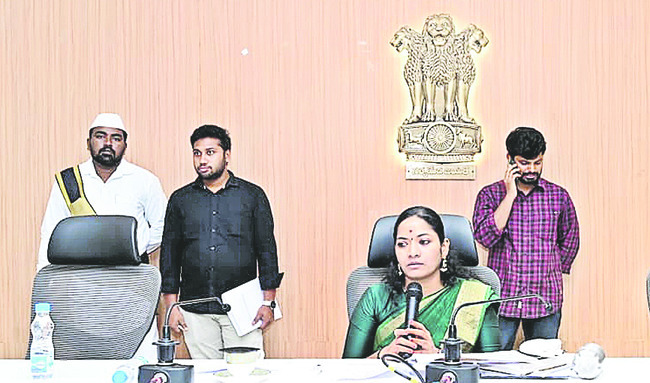 విశాఖ ఉక్కు పరిశ్రమను కాపాడుకుందాం
2