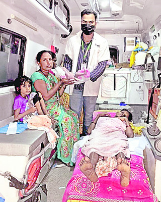 108 అంబులెన్స్లో ప్రసవాలు 1
