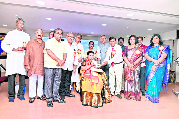 క్లుప్తంగా1