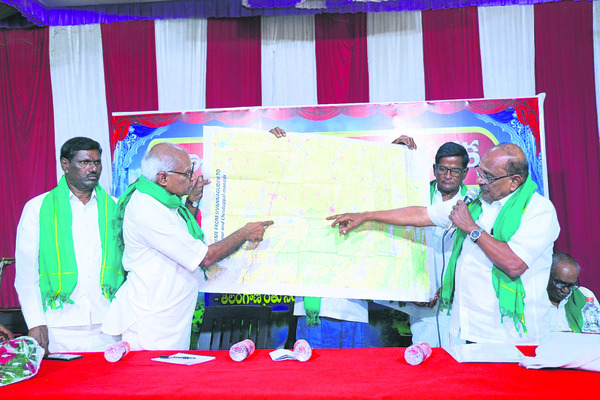 సాగు జలాలు ఇచ్చే వరకు పోరాడాలి1