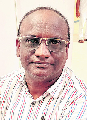 బాధ్యతలు స్వీకరణ
3