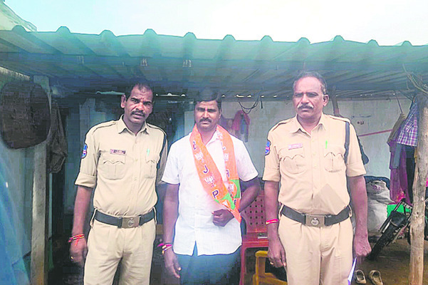 బీజేపీ నేతల ముందస్తు అరెస్టు 3