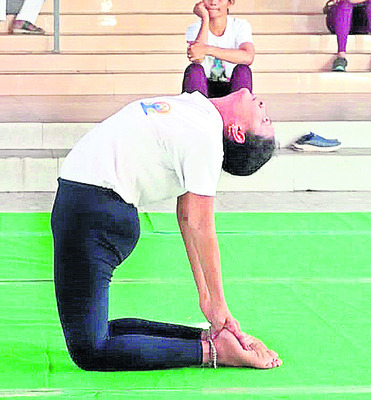 యోగాతో ఆరోగ్యం..ఆహ్లాదం 3