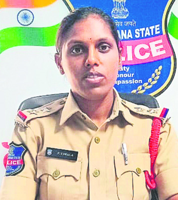 మండపాలకు అనుమతులు తప్పనిసరి
3