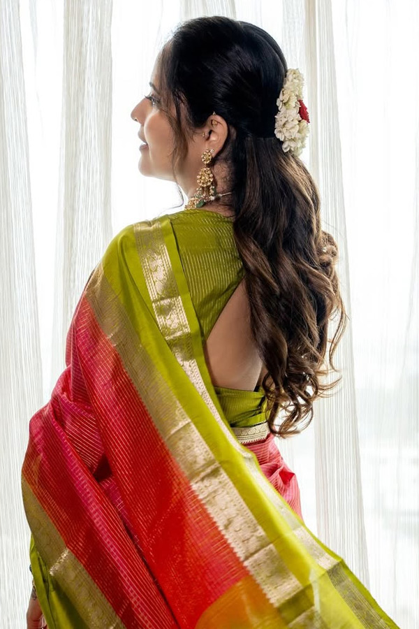 Anchor Anasuya Bharadwaj Latest Stunning Looks IN Saree Photos10