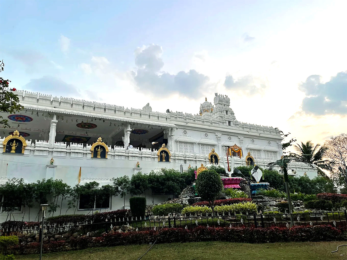 Devotional : Ratnaalayam Sri Venkateswara Swamy Temple Aliabad Telangana12