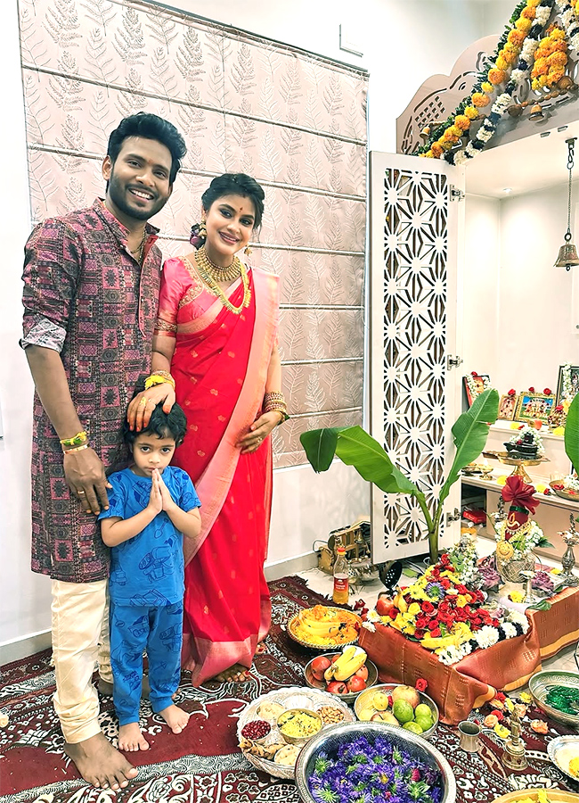 Varalakshmi Vratham 2025 At Sonia Akula Photos4
