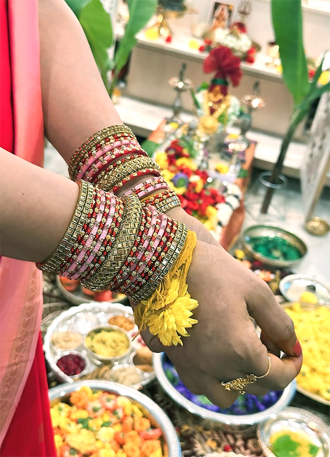Varalakshmi Vratham 2025 At Sonia Akula Photos5