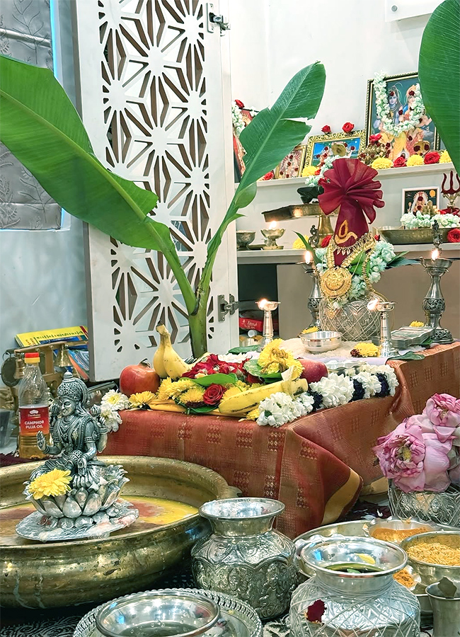 Varalakshmi Vratham 2025 At Sonia Akula Photos6