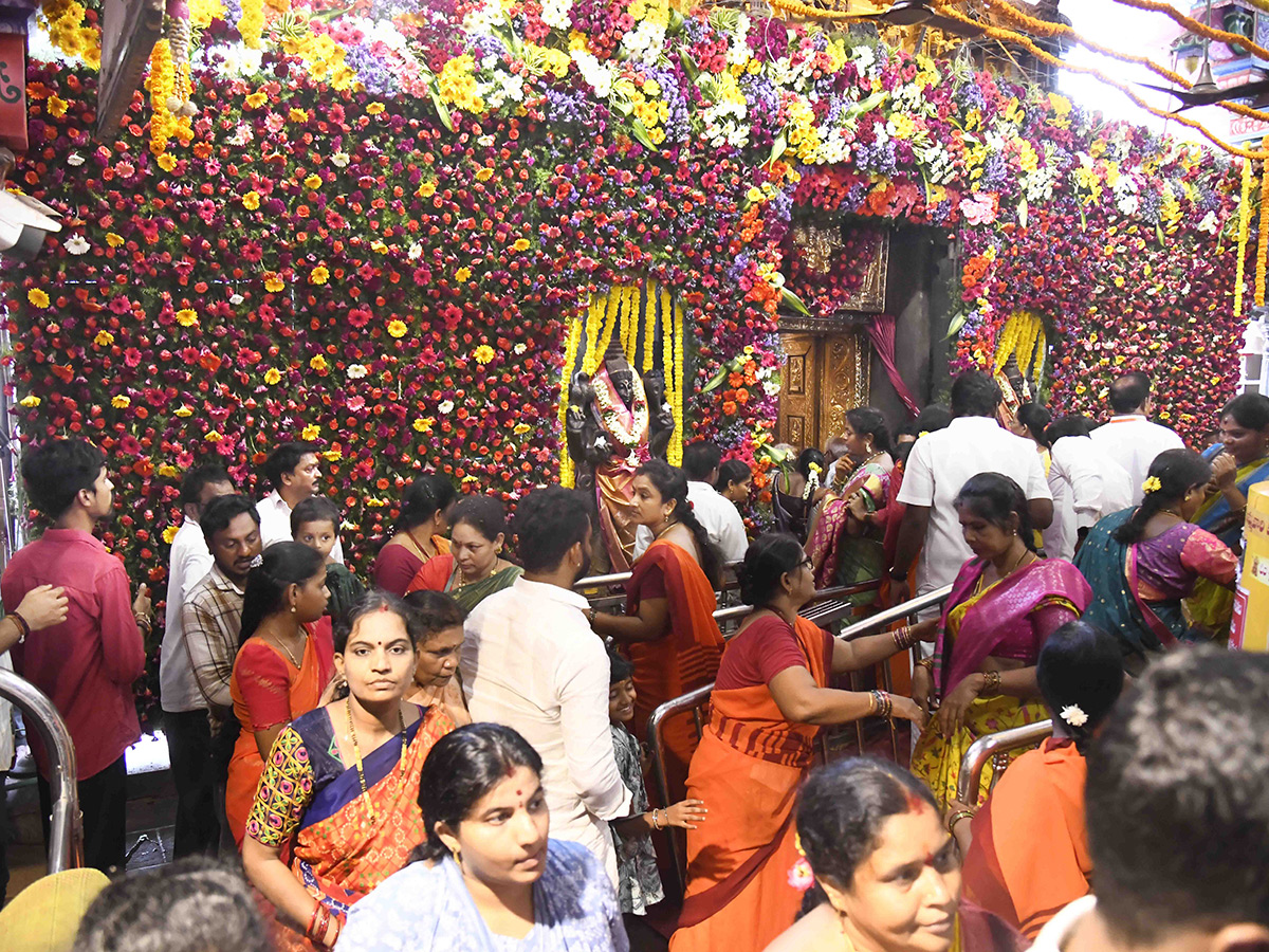 Varalakshmi Vratham on Indrakiladri Vijayawada Photos9