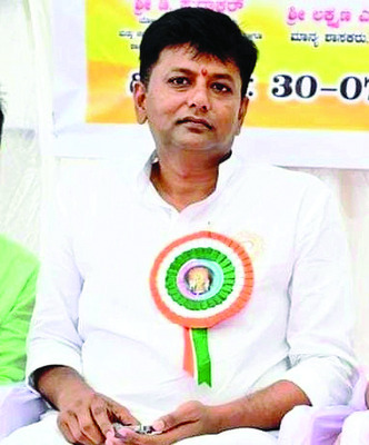 తెల్లవారుజామునే తలుపు తట్టిన ఈడీ 1