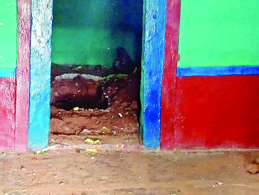 మైక్రో వేధింపులకు మహిళ బలి 2