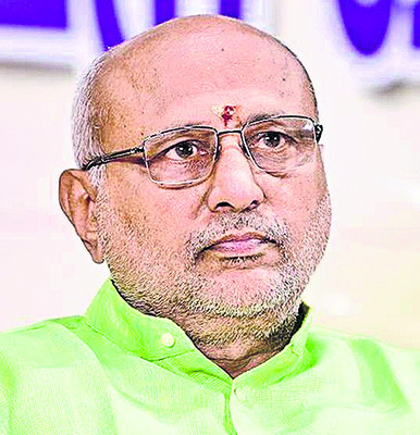 ఎంపీల మద్దతు వేటలో అభ్యర్థులు 1