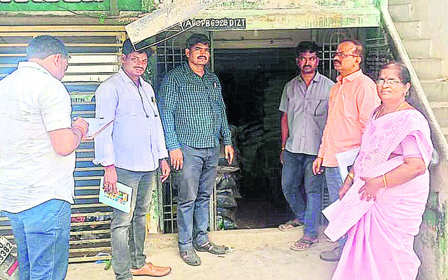 ‘పెన్షన్ల తొలగింపునకు కూటమి కుట్ర’ 1