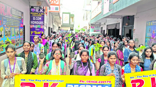 సోషల్వర్క్లో ప్రగతికి డాక్టరేట్ 3