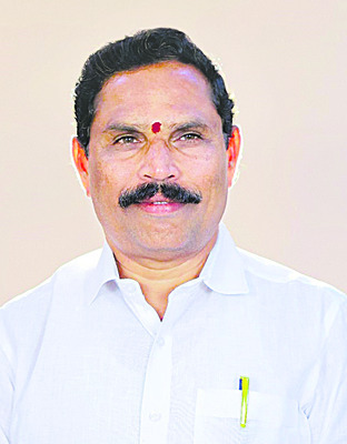 ప్రాంతాలు, మతాలు, కులాలు వేరైనా అందరం ఒకే కుటుంబ సభ్యుల7