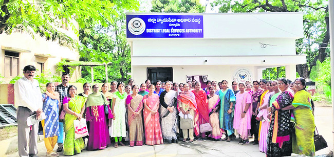 బాల్య వివాహాల నిర్మూలన ప్రతి ఒక్కరి బాధ్యత1