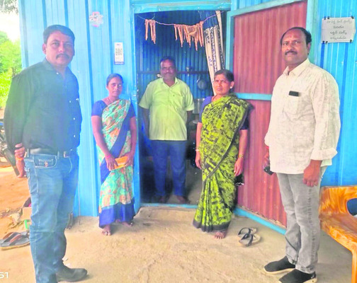 నాగిరెడ్డిపేటలో 85 శాతం ‘సీ్త్రనిధి’ రుణ బకాయిలు
2