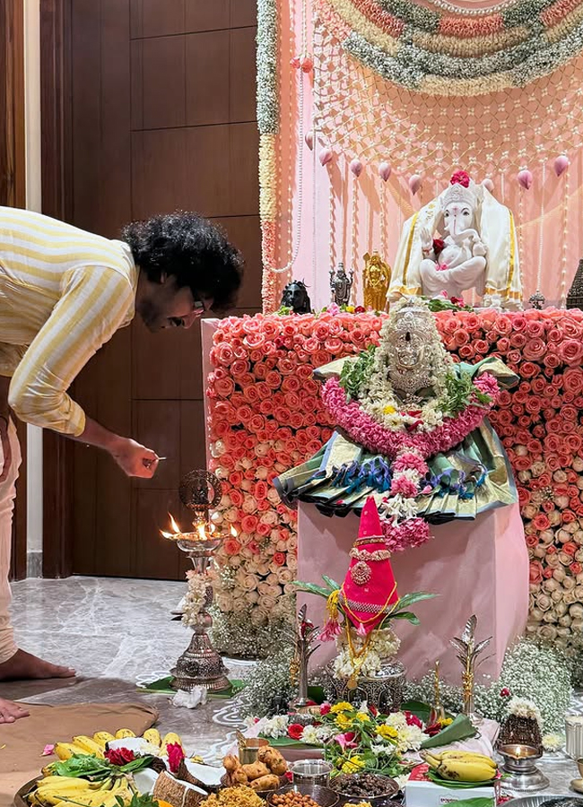 Aadhi Pinisetty and Nikki Galrani Varalaxmi Pooja at Home: Photos11