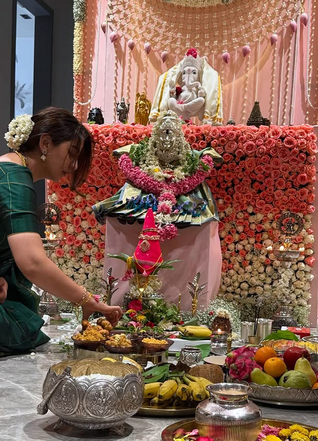 Aadhi Pinisetty and Nikki Galrani Varalaxmi Pooja at Home: Photos8
