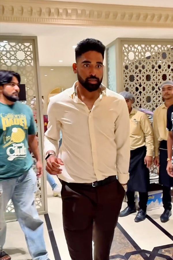 Indian Cricketer Mohammed Siraj Launches Joharfa Restaurant In Hyderabad Photos3
