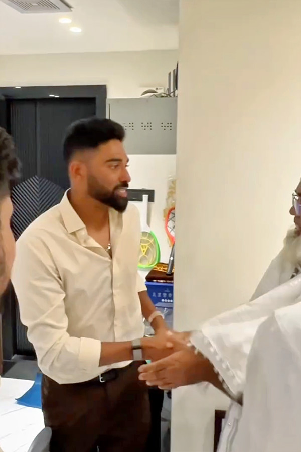Indian Cricketer Mohammed Siraj Launches Joharfa Restaurant In Hyderabad Photos7