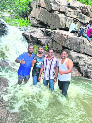 కనువిందు చేస్తున్న రాచకొండ వాటర్ ఫాల్స్1
