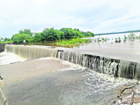 ఆయకట్టుకు భరోసా1