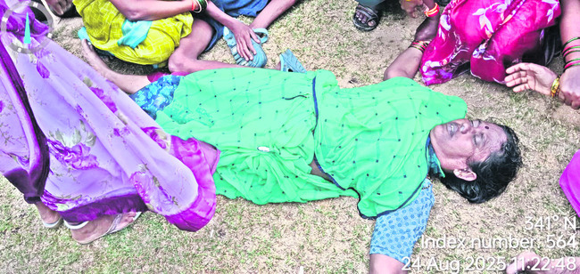 చెరువులో దూకి మహిళ ఆత్మహత్య2