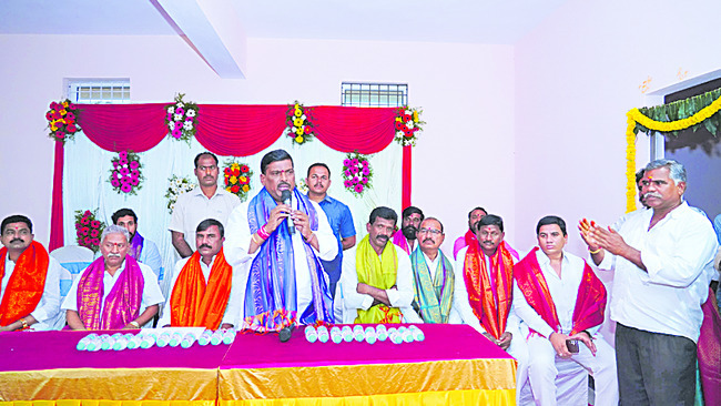 శతాబ్ది ఉత్సవాలు ఘనంగా నిర్వహించాలి2