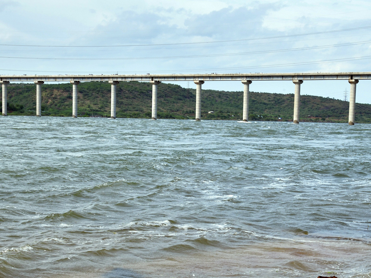 Tourists Enjoy Rushing Flood Water in Nagarjuna Sagar16