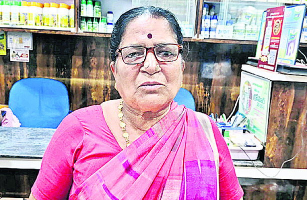 కష్టాల సాగుబడి1