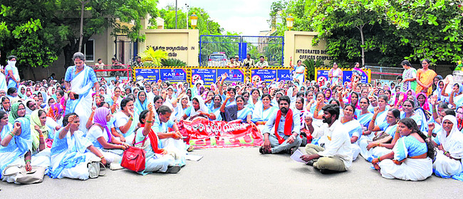 టీ–హబ్ సందర్శన1