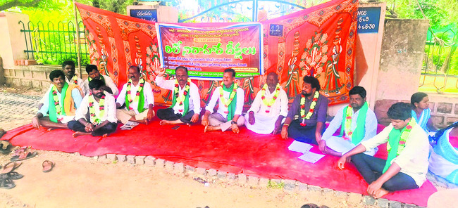 బాధితులకు భరోసానివ్వాలి : ఎస్పీ 1