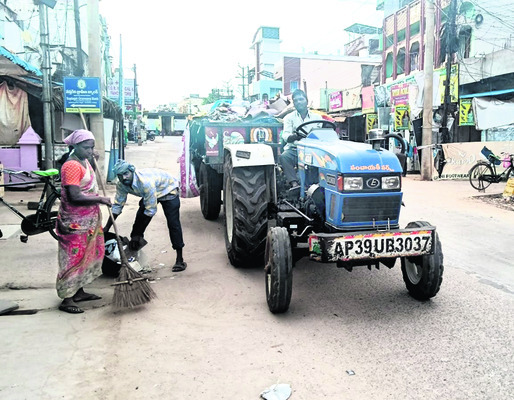 శ్రీవారి సేవలో హైకోర్టు న్యాయమూర్తి 2