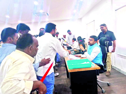 ఆందోళనలు.. ఆర్తనాదాలు1