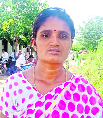 ఆందోళనలు.. ఆర్తనాదాలు4