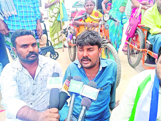 ఆందోళనలు.. ఆర్తనాదాలు2