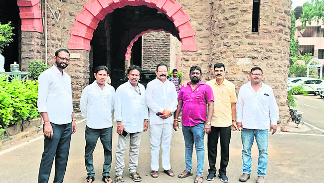 సమస్యల సాధన కోసం పోరుబాట 1