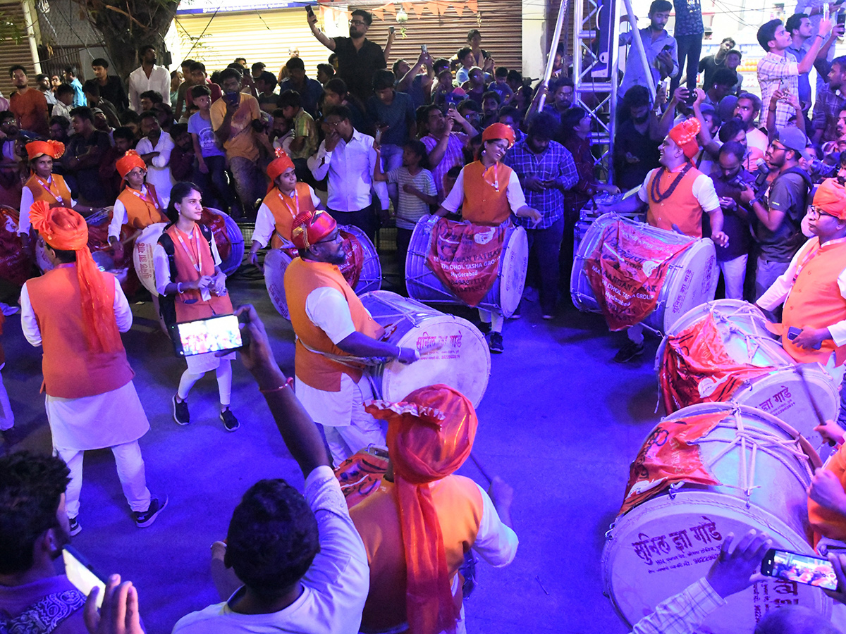 Khairatabad Ganesh 2025 Vishwashanti Mahashakti Ganapati Photos9