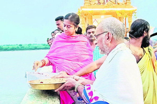 నేత్రపర్వంగా రామయ్య నిత్యకల్యాణం1