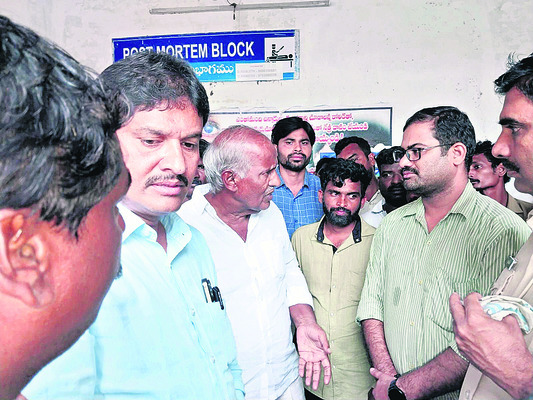 నేత్రపర్వంగా రామయ్య నిత్యకల్యాణం2