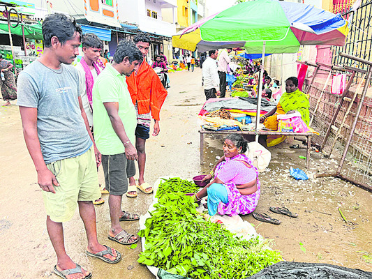 ‘భూదాన్’పై విచారణతాడిపర్తి భూదాన్ భూమి మరోసారి చర్చనీ2