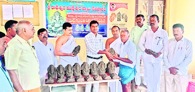 రైతులు ఆందోళన చెందొద్దు
3