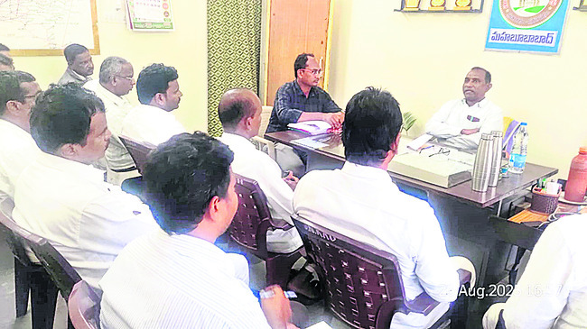 వ్యాధి నిరోధక టీకాలు వేయించాలి1